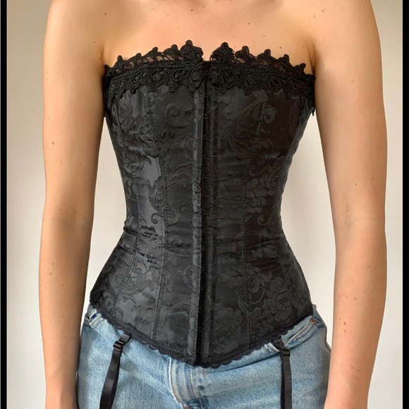 Vintage corset - Picture 2 of 3